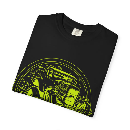 Vintage Car Graphic Tee, Men's T-Shirt, Retro Style Shirt, Gift for Car Lovers, Unisex Apparel, Streetwear Fashion